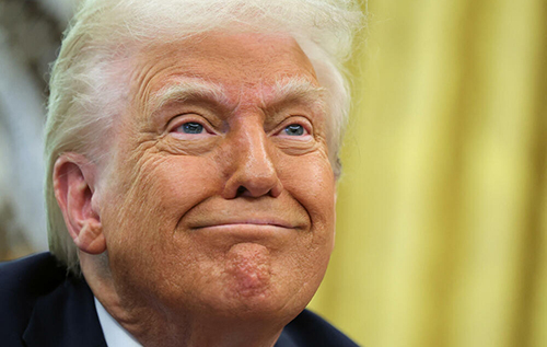 Трамп заявив про успішне проходження когнітивного тесту і звинуватив ЗМІ у наклепі